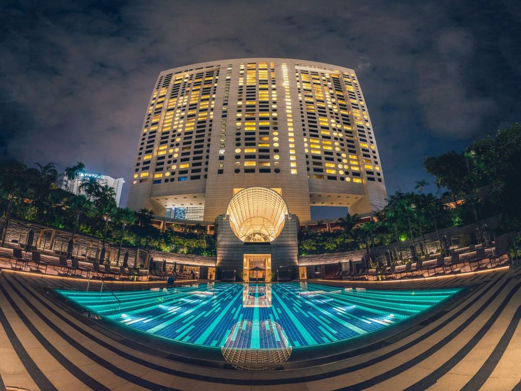 RitzCarlton-Millennia-Singapore-pool-and-building