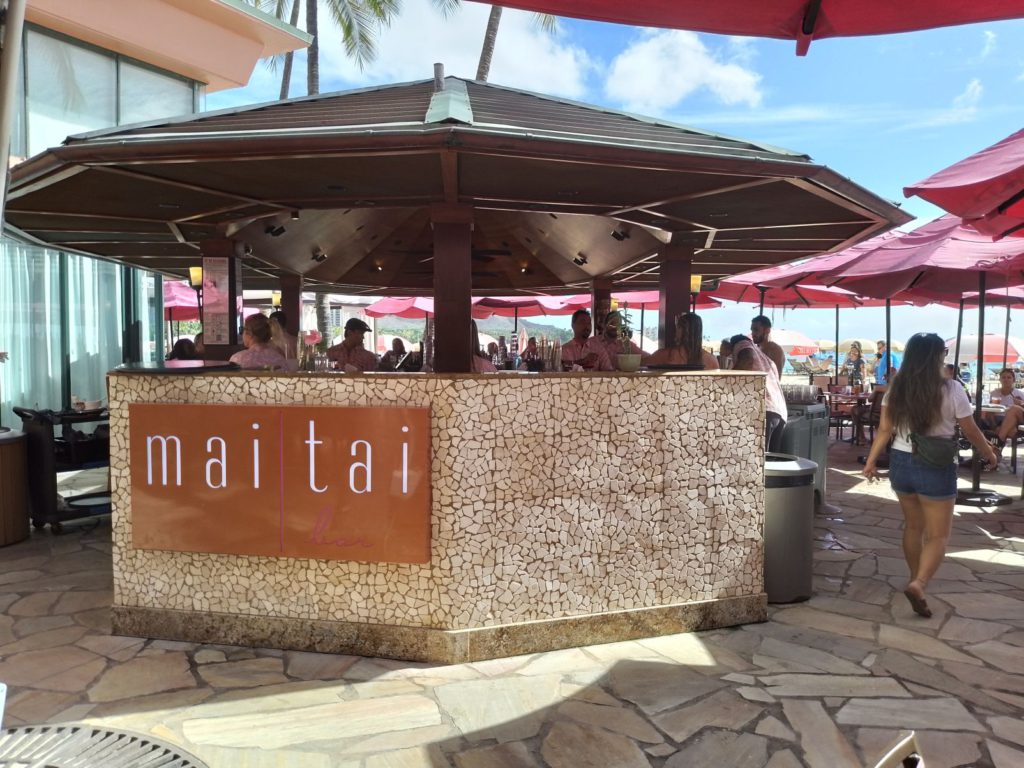 Mai Tai Bar at Royal Hawaiian in waikiki hawaii