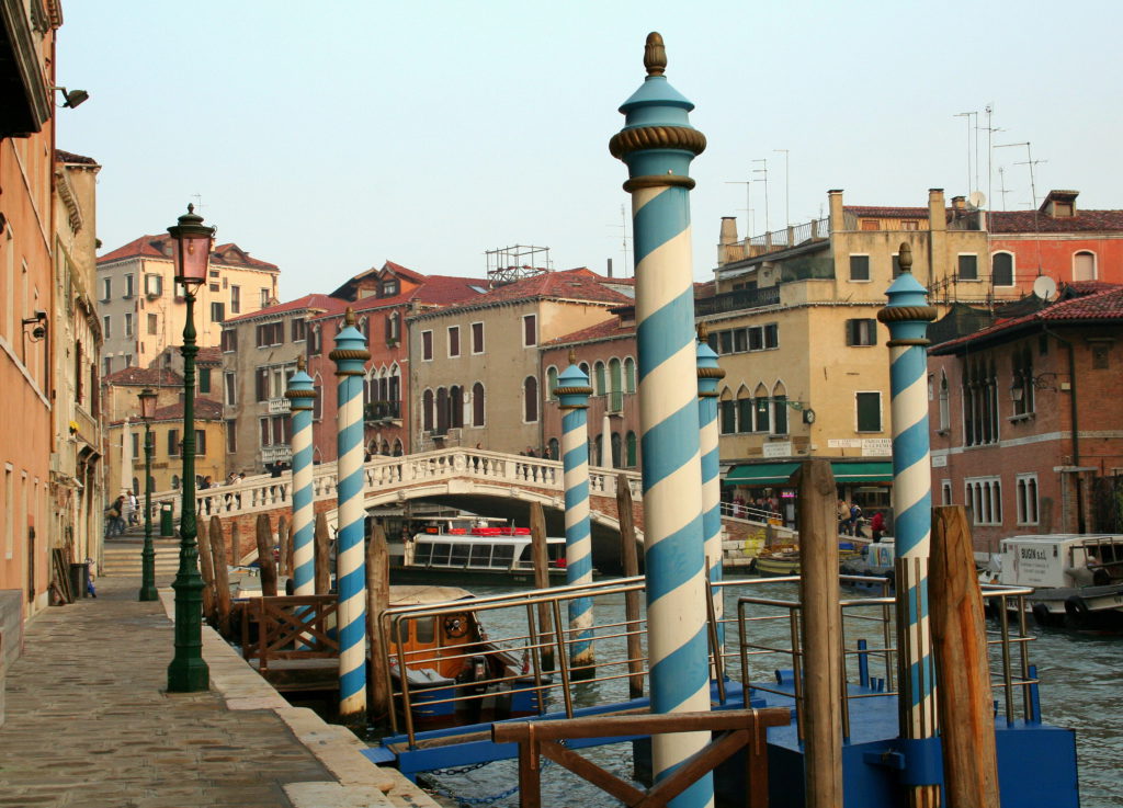 Venice poles